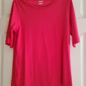 Duluth Trading Company T-shirt